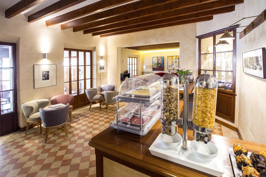 Hotel Des Puig 4*